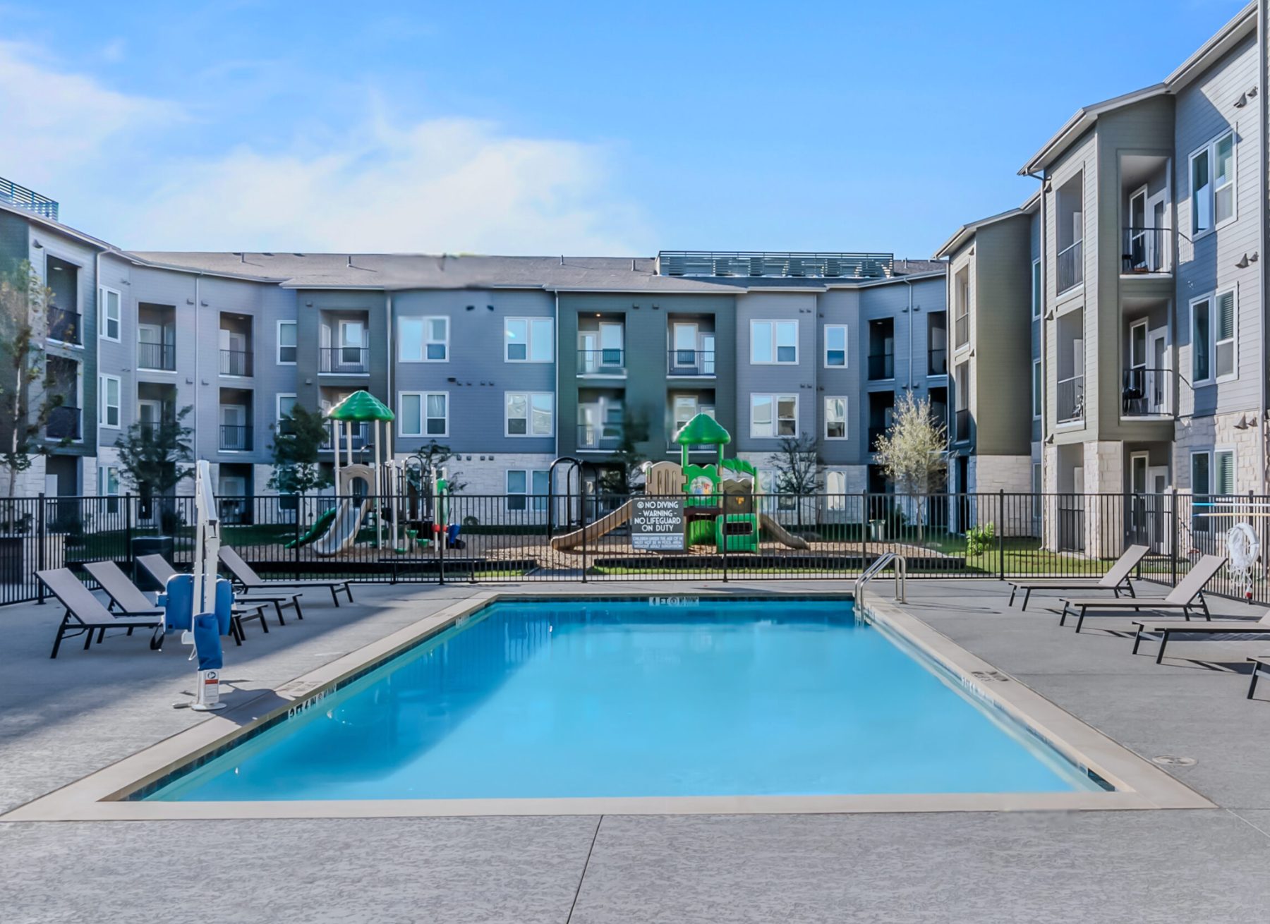 Sunstone Apartments